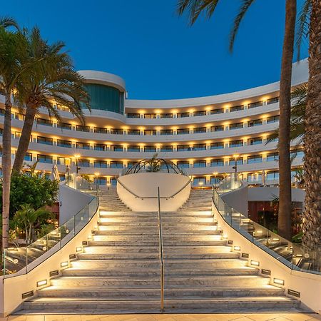 Mediterranean Palace Playa de las Americas  Exterior foto The hotel at night
