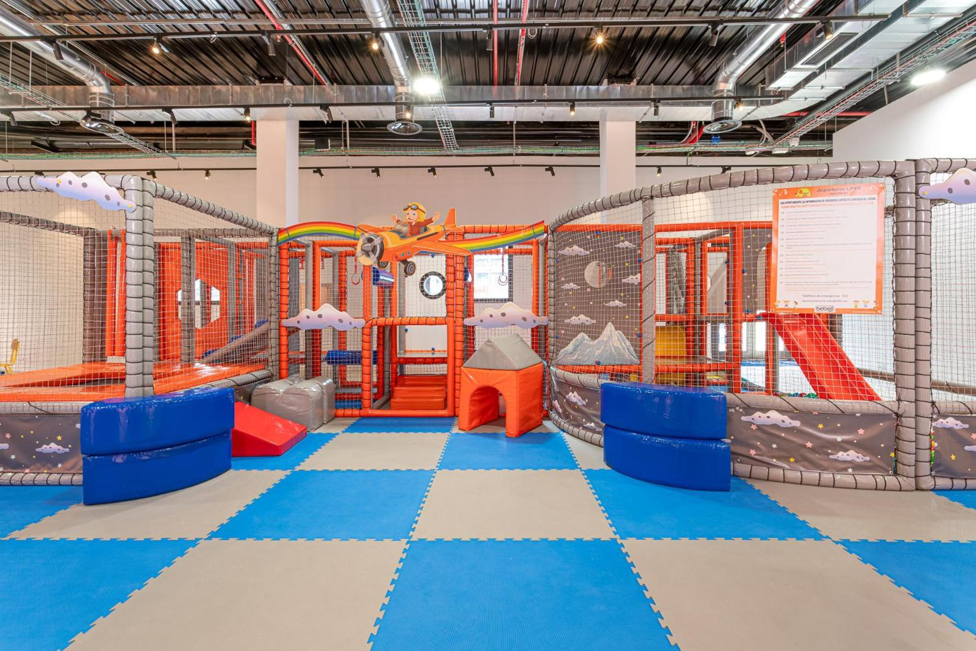Mediterranean Palace Playa de las Americas  Exterior foto The indoor playground at the National Museum of Scotland